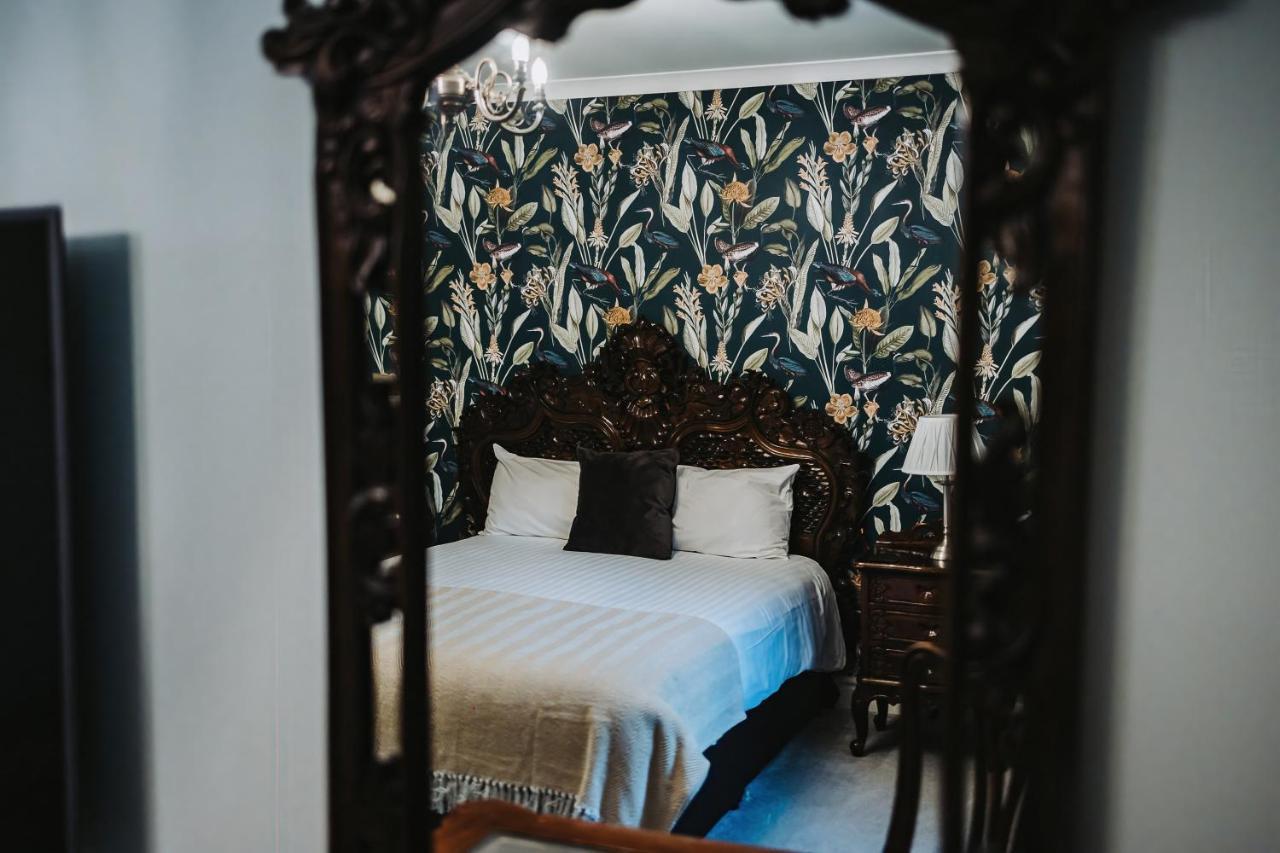 Childer Thornton Brook Hall Hotel מראה חיצוני תמונה