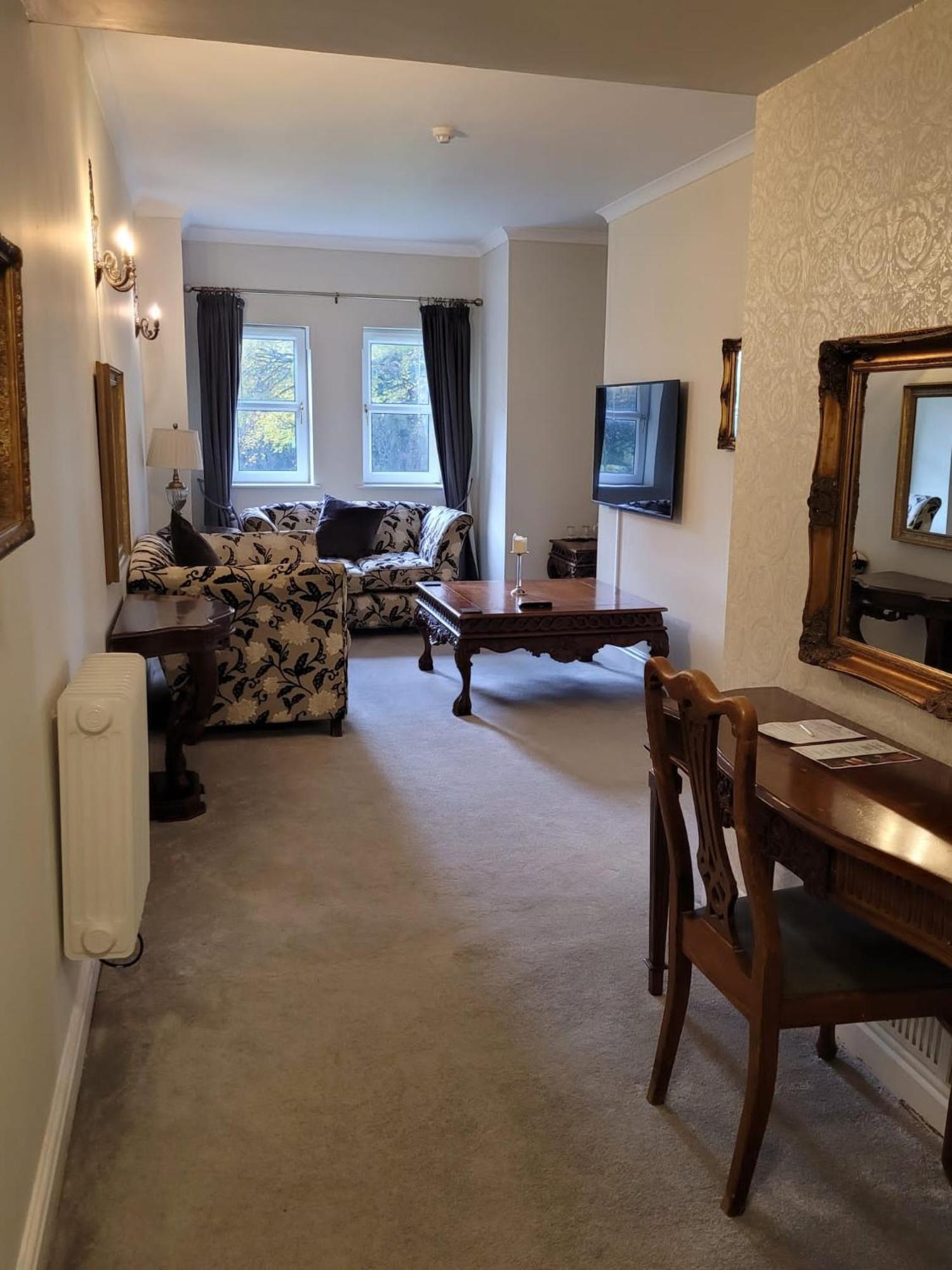 Childer Thornton Brook Hall Hotel מראה חיצוני תמונה