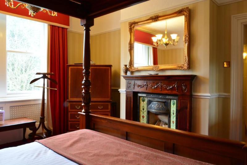 Childer Thornton Brook Hall Hotel מראה חיצוני תמונה